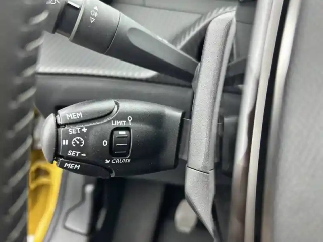 Peugeot 208 puretech 75 s&amp;s bvm5 — photo 20