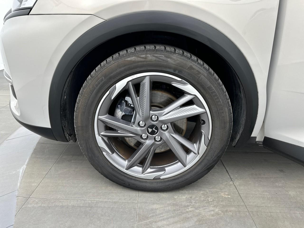 Ds Ds 7 crossback crossback hybride e-tense 225 eat8 ligne noire — photo 14