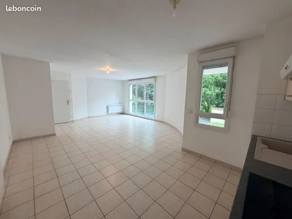 Location appartement de type 3 de 70,90 m² - SAINT-SAULVE