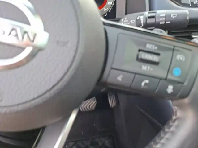 Nissan Qashqai mild hybrid 158 ch xtronic — photo 15