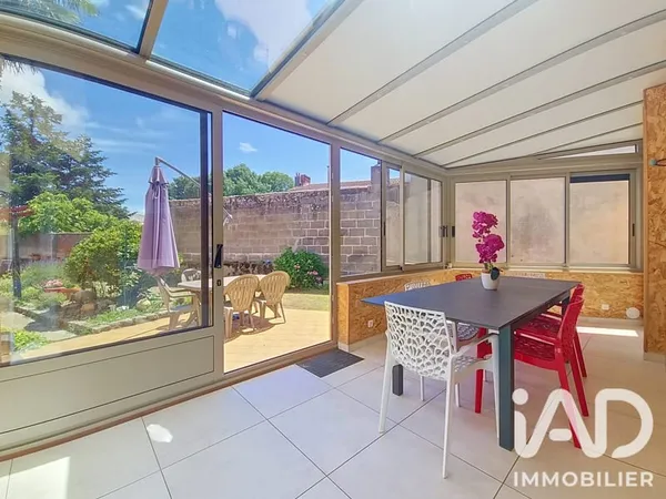 Maison 10 pièces 247 m²