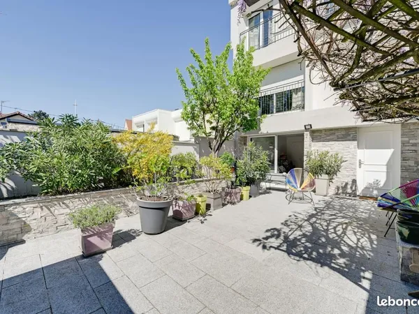 Maison 6 pièces 144 m²