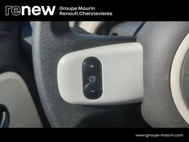Renault Twingo e-tech electric equilibre r80 achat intégral — photo 15
