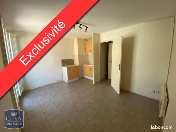 Studio 1 pièce 20 m²