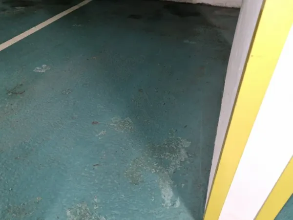 Vends parking 13m²