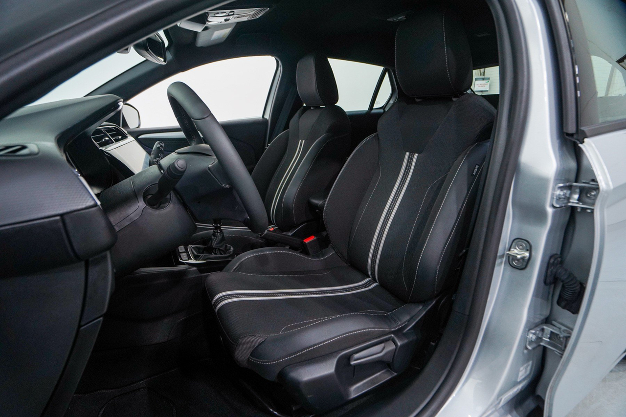 Opel Corsa — photo 12