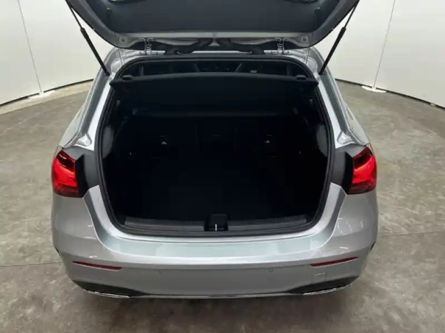 Mercedes Classe A 200 d amg line — photo 10