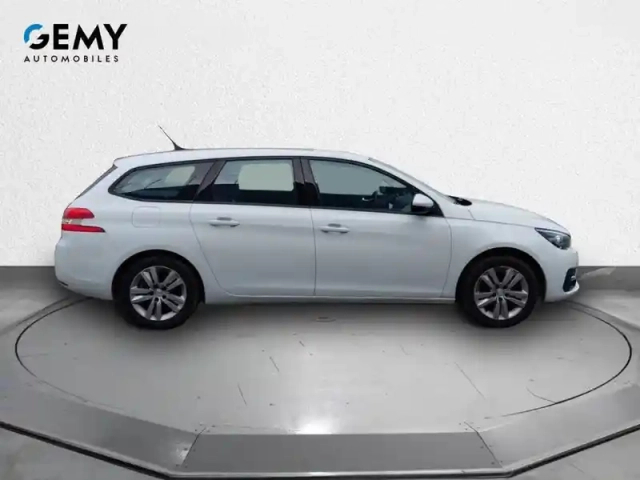 Peugeot 308 sw puretech 110ch s&amp;s bvm6 — photo 36