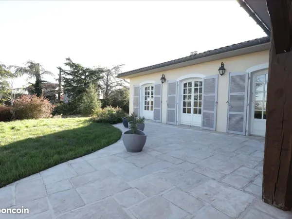 Maison 6 pièces 143 m²