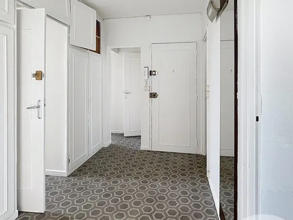 Appartement 4 pièces 69 m²