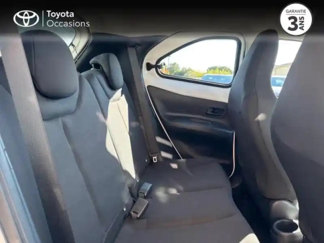 Toyota Aygo X 1.0 vvt-i 72ch active business my23 — photo 7