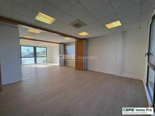 Bureau 188 m²