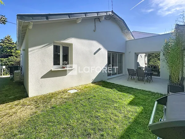 Maison 5 pièces 85 m²