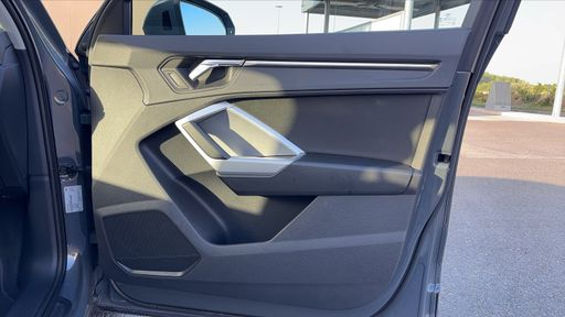 Audi Q3 2.0 TDI 150 S-Tronic 7 - Business Line – 2022 – 80028 km – Diesel – Boîte Automatique — photo 34