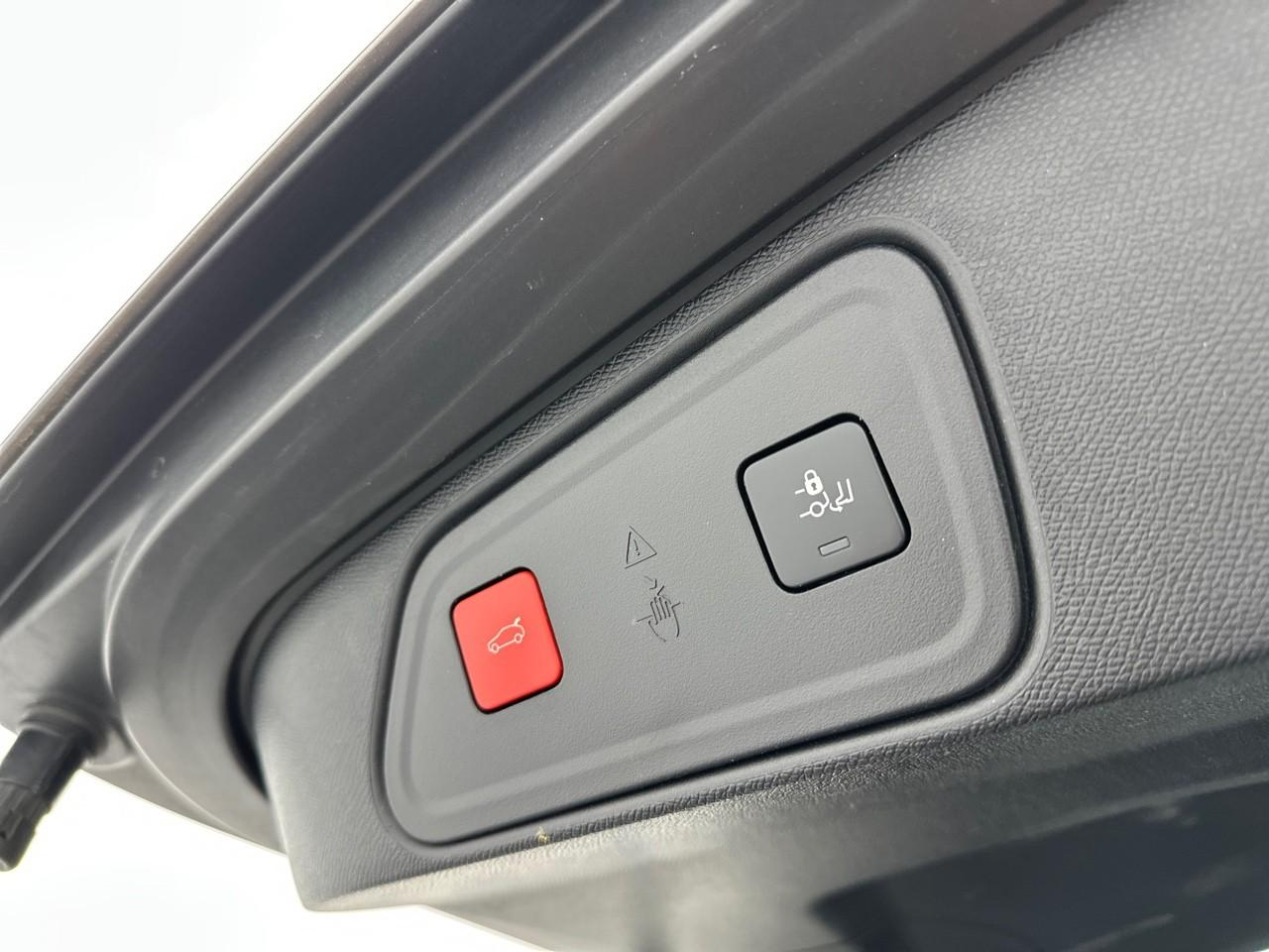 Peugeot 3008 hybrid 225 e-eat8 gt — photo 34