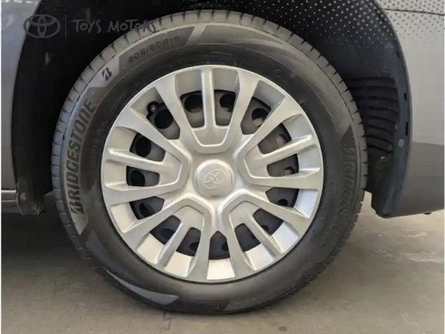 Toyota Proace 1.5 long 130 d-4d dynamic 7 places — photo 6
