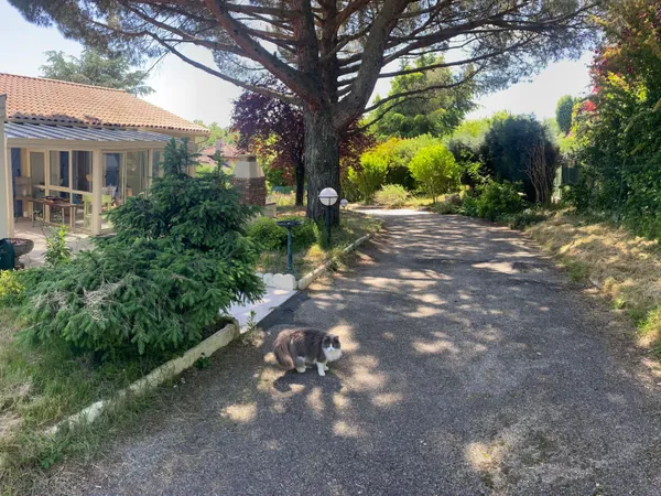 Maison avec Jardin arboré - 120m²