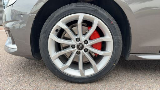 Audi A4 Avant 40 2.0 TDi Mild hybrid S Tronic7 204 Quattro - Avus – 2021 – 140273 km – Hybride diesel – Boîte Automatique — photo 38