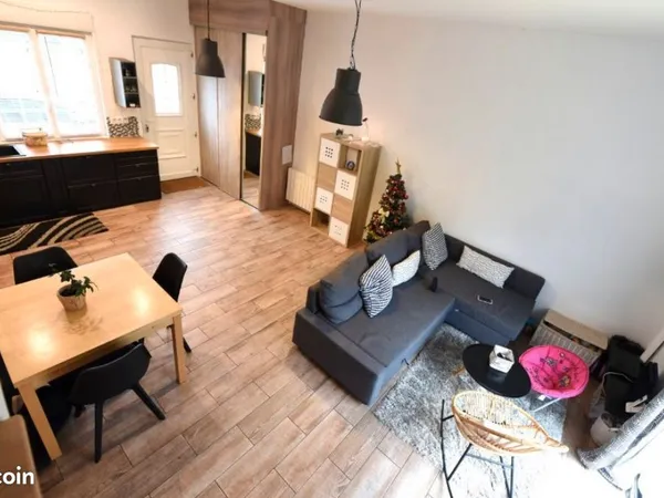 Agréable maison 70 m² au calme avec jardinet - Centre-ville de Flers