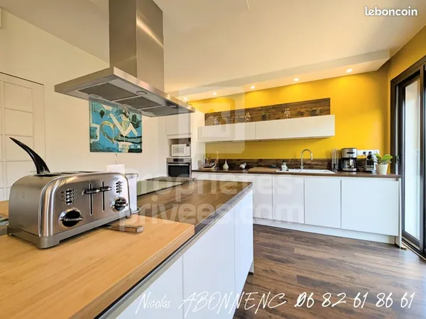 Maison 6 pièces 153 m²