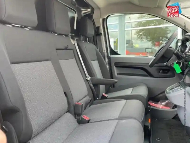 Opel Vivaro fg l2 standard -e 300 pack business — photo 8