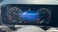 Mercedes Gla 200 163ch Progressive Line 7G-DCT — photo 10