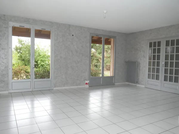Quartier Paléficat/ Croix Daurade, Maison T4 de 99m², 3 chambres garage et cuisine séparée