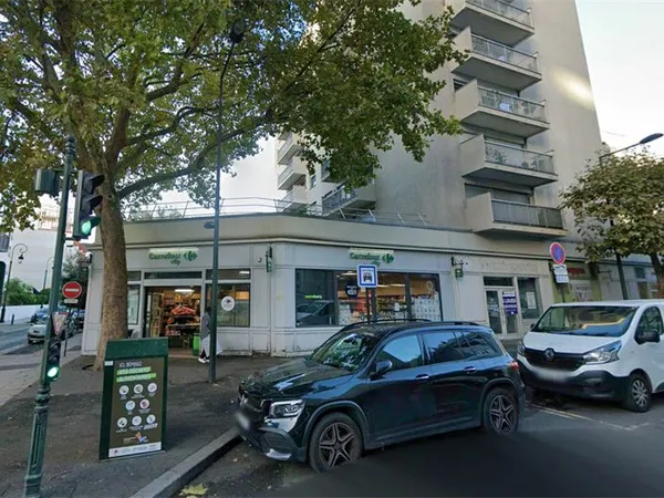 Boutique 62 m² PUTEAUX
