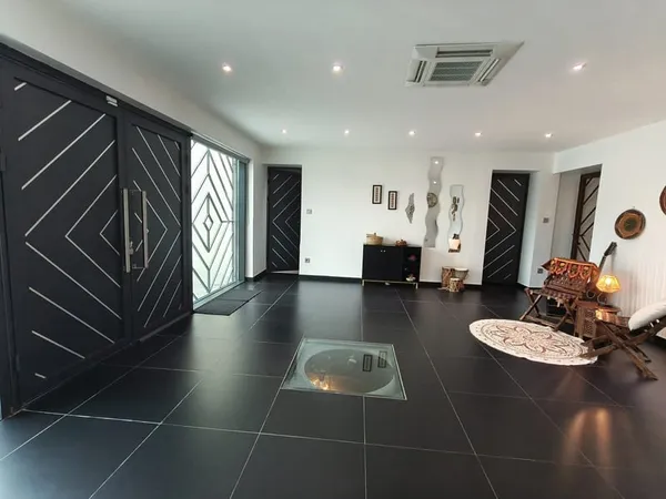 BELLE PROPRIETE 9000M2