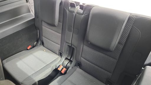 Volkswagen Touran 1.6 TDI 115 DSG7 - Confortline Business 7pl – 2018 – 195143 km – Diesel – Boîte Automatique — photo 1