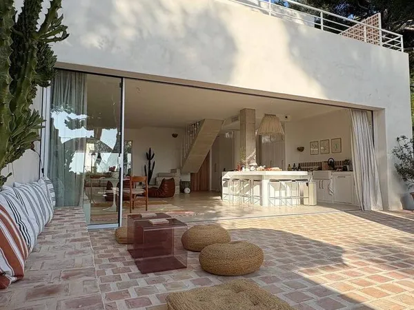 Maison 5 pièces 140 m²
