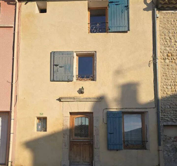 Photo 1