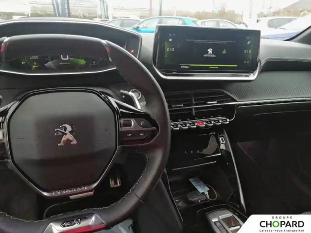 Peugeot 208 puretech 100 s&amp;s eat8 — photo 13