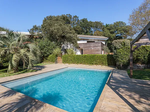 Maison 4 pièces 175 m²
