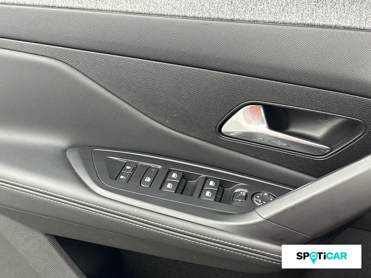 Peugeot 308 nouvelle 308 berline allure pack hybrid 180 e-eat8 — photo 18