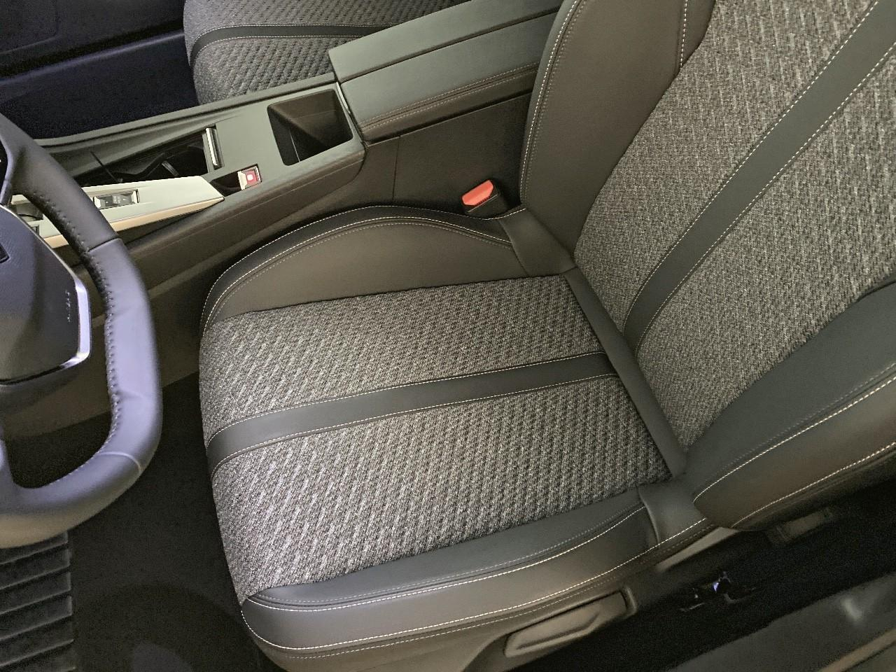 Peugeot 308 sw bluehdi 130ch s&s eat8 allure — photo 9