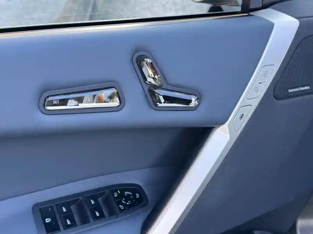 Bmw Ix xdrive50 523ch — photo 6