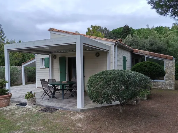 Charmante petite Vila atypique.