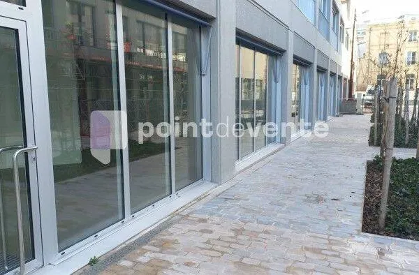 Local 53 m²
