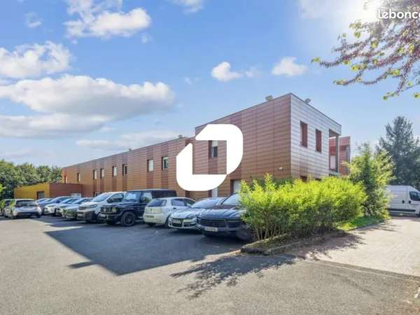 Bureaux 307 m²