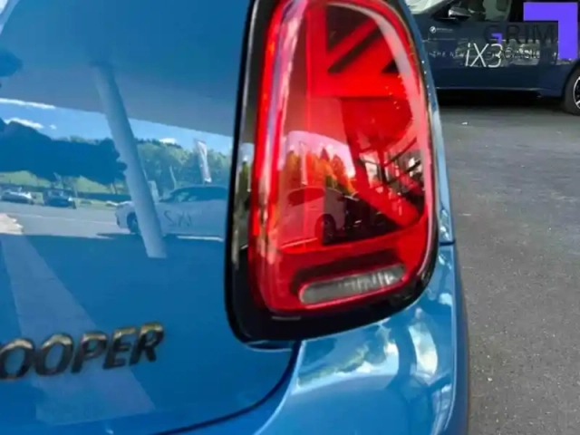 Mini Mini cooper 136ch edition premium plus bva7 — photo 9