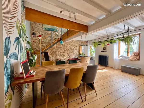 Maison de village 4 pièces 210 m²