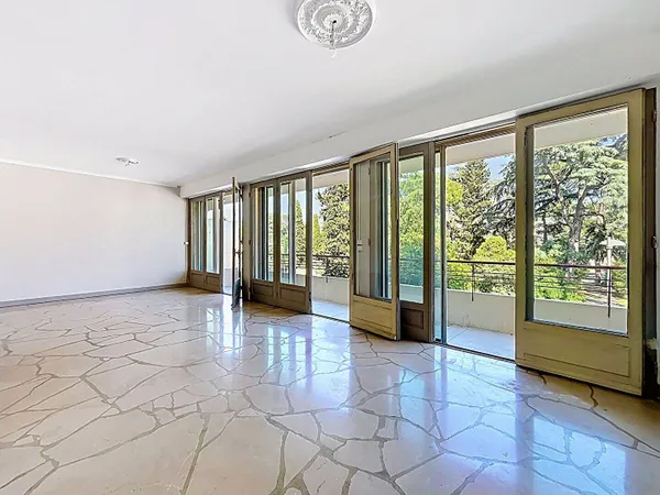 Appartement 5 pièces 106 m²