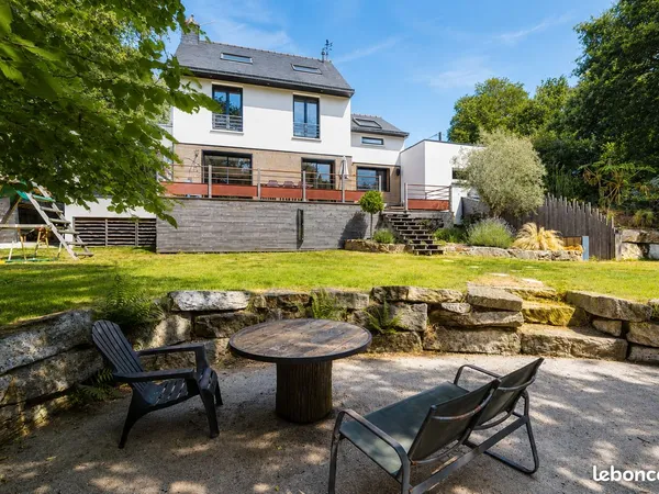 Maison 7 pièces 114 m²