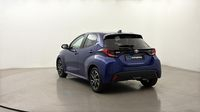 Toyota Yaris 116h Design 5p MY22 — photo 8