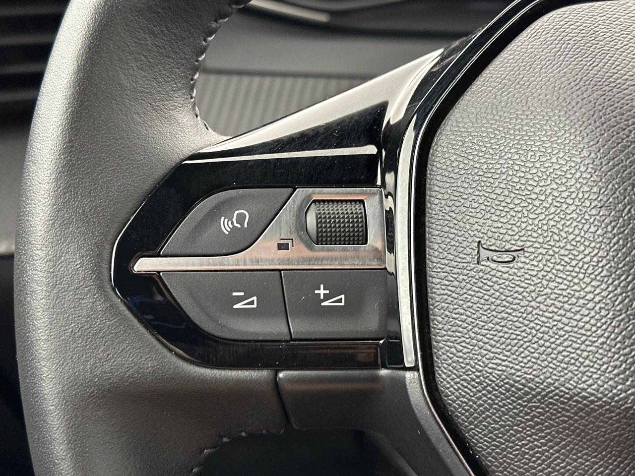 Peugeot 2008 100 s&s bvm6 style — photo 20