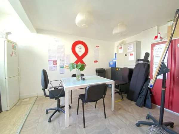 Local professionnel 54 m²