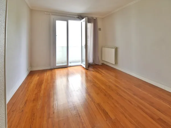 Appartement à vendre 3 pièces TARBES (65)