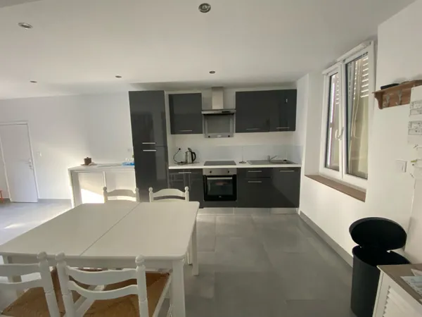 Duplex F3 meublé