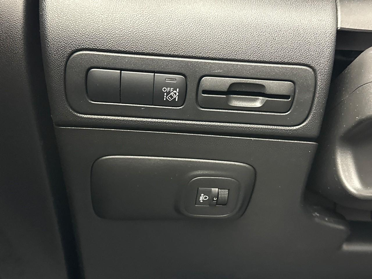 Citroën C3 Aircross puretech 130 s&s eat6 shine pack — photo 16
